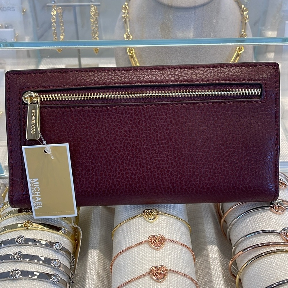 Michael Kors Reed Large Bifold Pebbled Leather Snap Wallet Card Case 
Oxblood - Picture 12 of 16